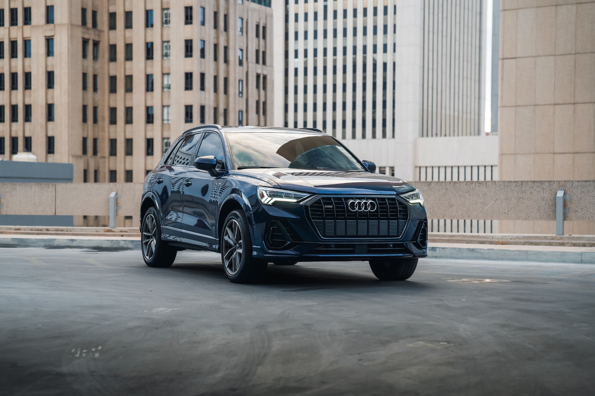 Audi Q3 gallery image 13