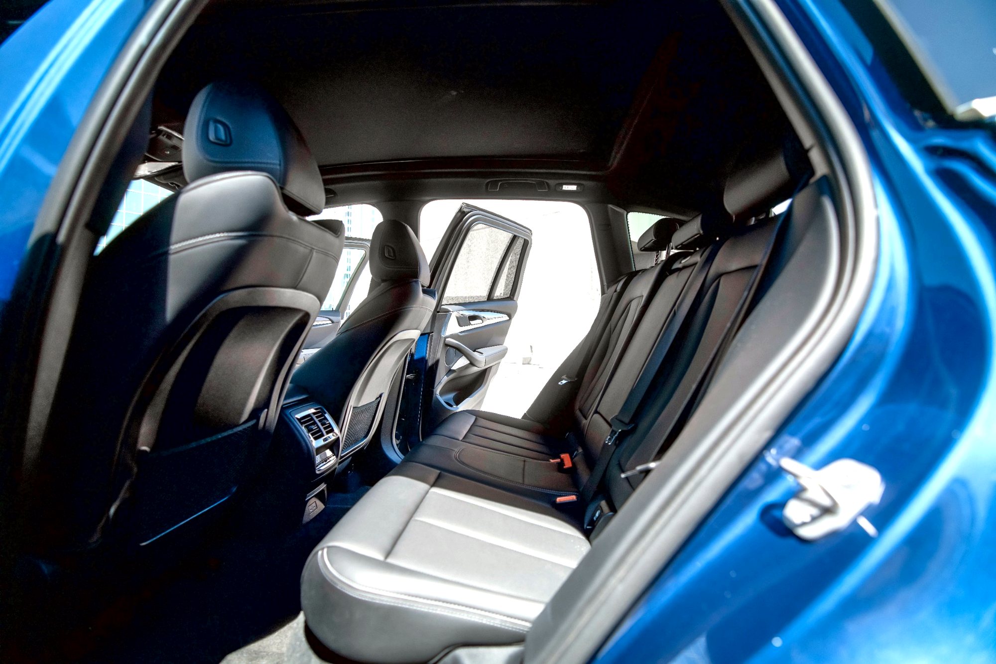 BMW X3 photo 11