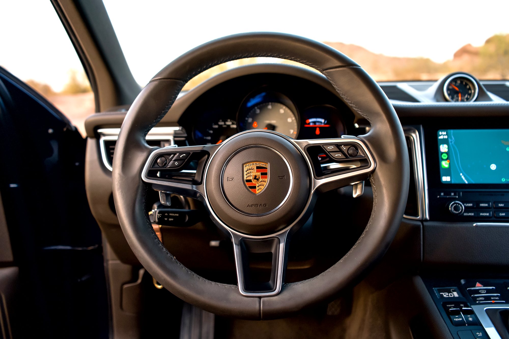 Macan photo 13