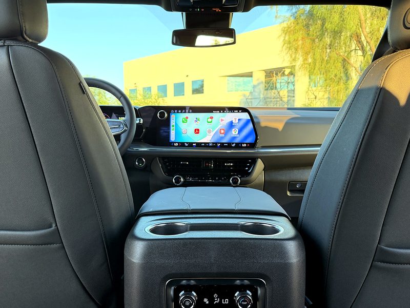 2026 Chevrolet Suburban photo 9