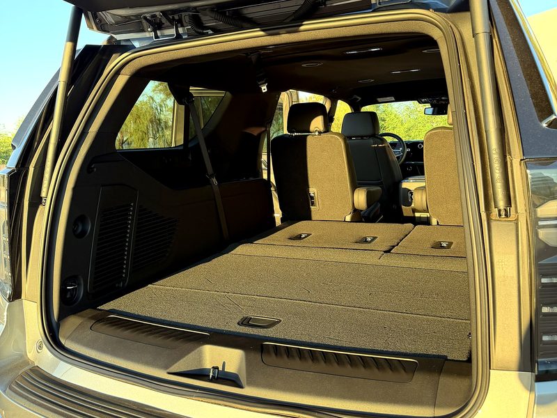 2026 Chevrolet Suburban photo 15